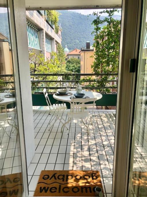 Mascalzone Latino, City Center Apartment Como Eksteriør billede